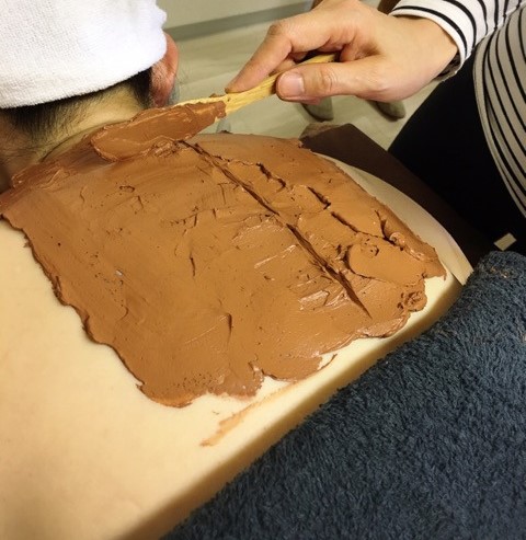 アロマ・クレイ・バランスケア||(ボディ・背中とお腹) アロマ・クレイ・バランスケア||(ボディ・背中とお腹)